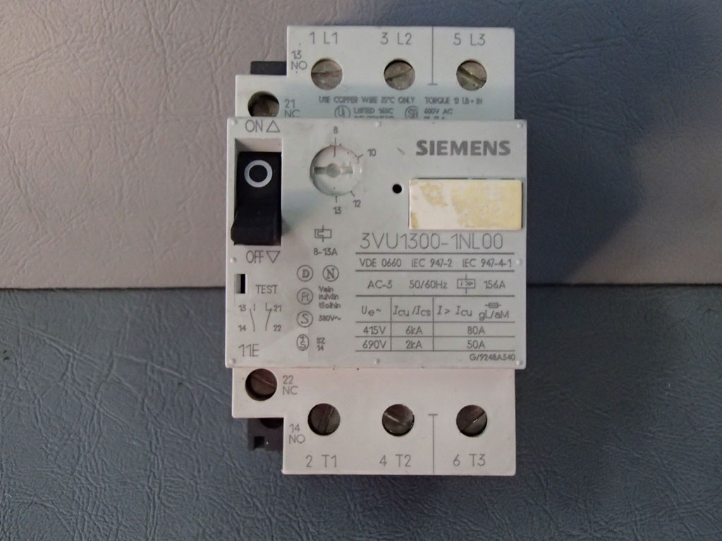 SIEMENS 3VU1300-1NL00