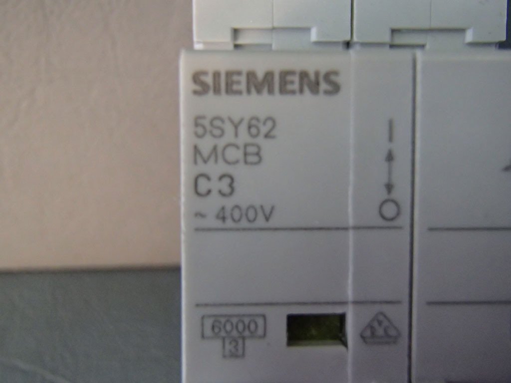 SIEMENS 5SY62MCB-C3