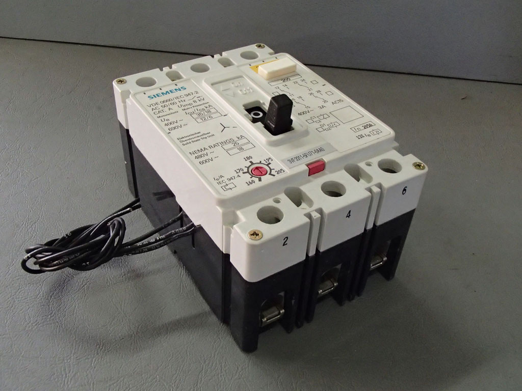 SIEMENS 3VF3311-5FU71-0AG1