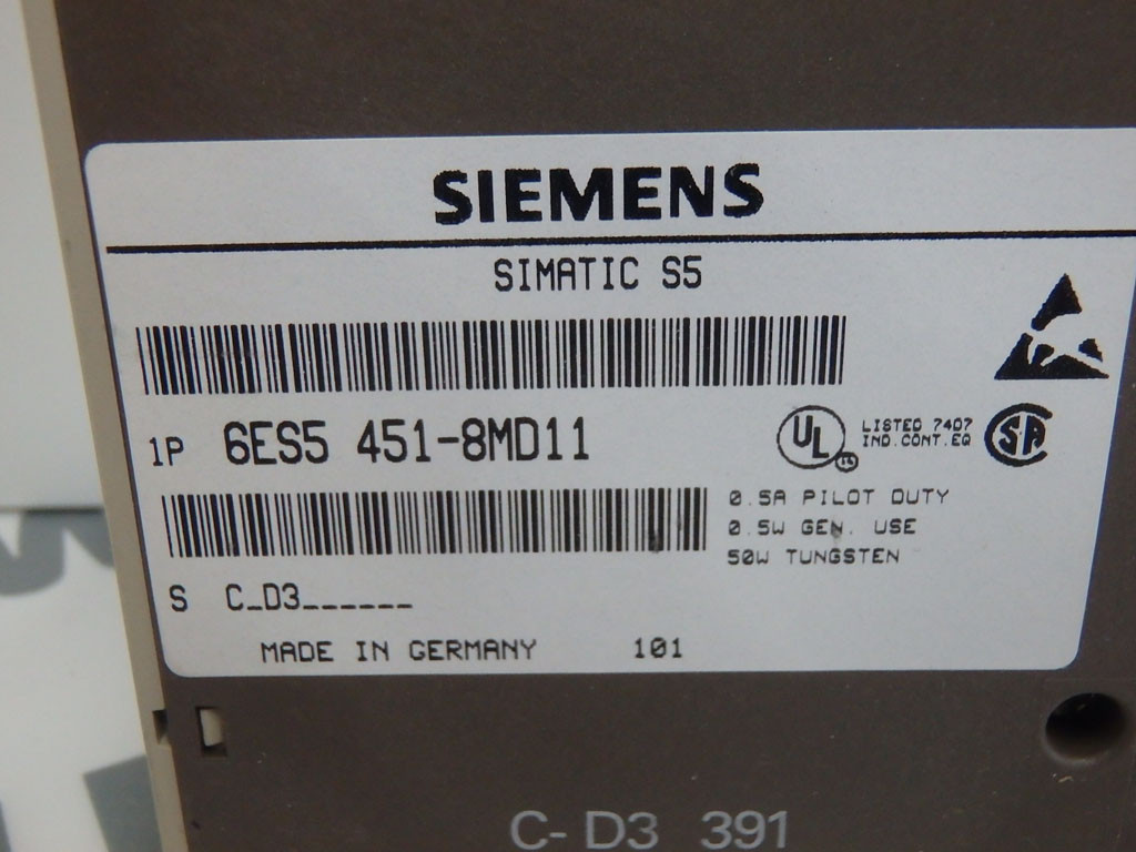 SIEMENS 6ES5451-8MD11