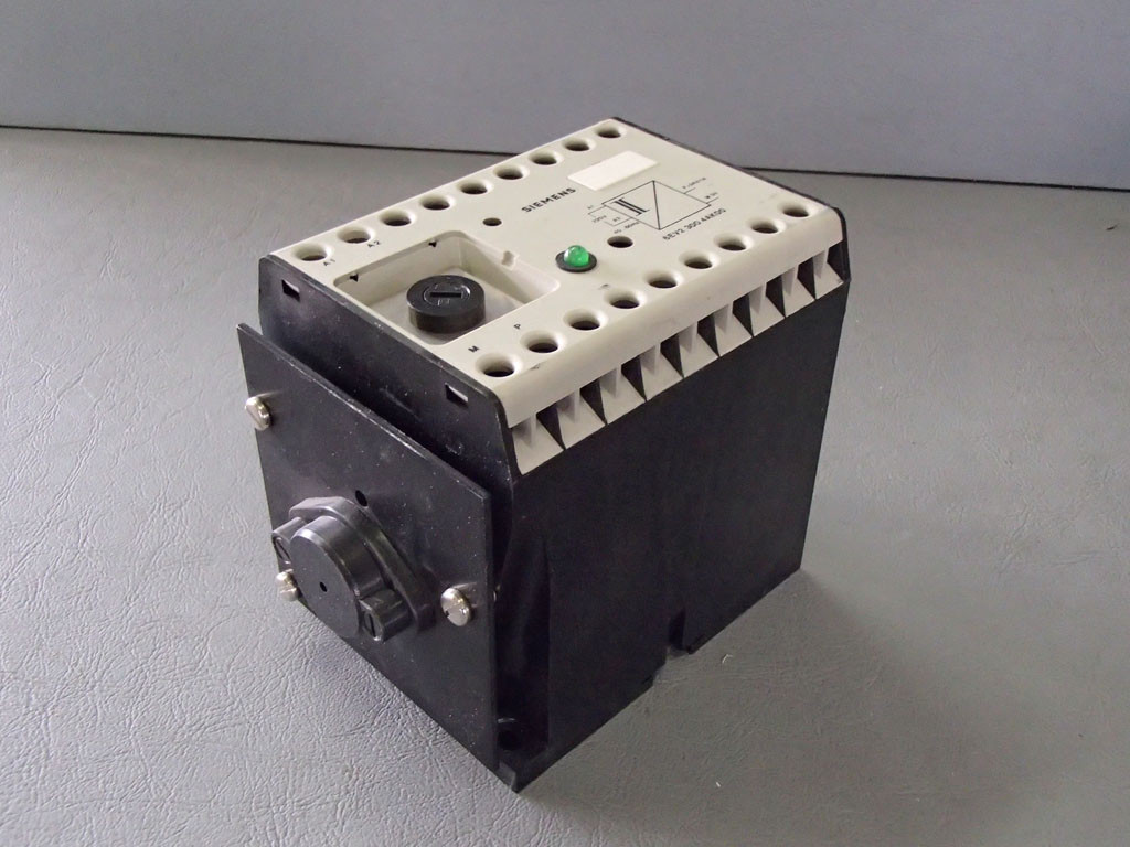 SIEMENS 6EV2300-4AK00