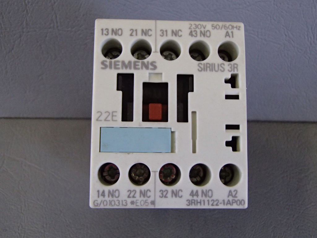 SIEMENS 3RH1122-1AP00