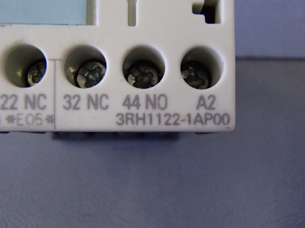 SIEMENS 3RH1122-1AP00