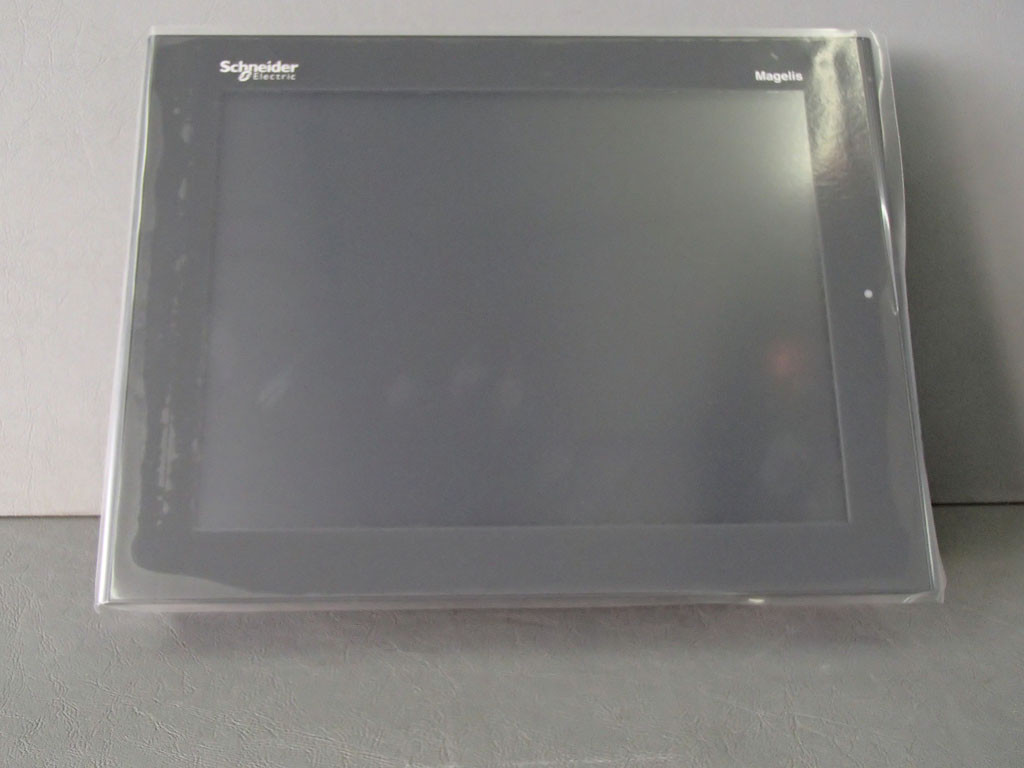 SCHNEIDER  XBT-GT6330