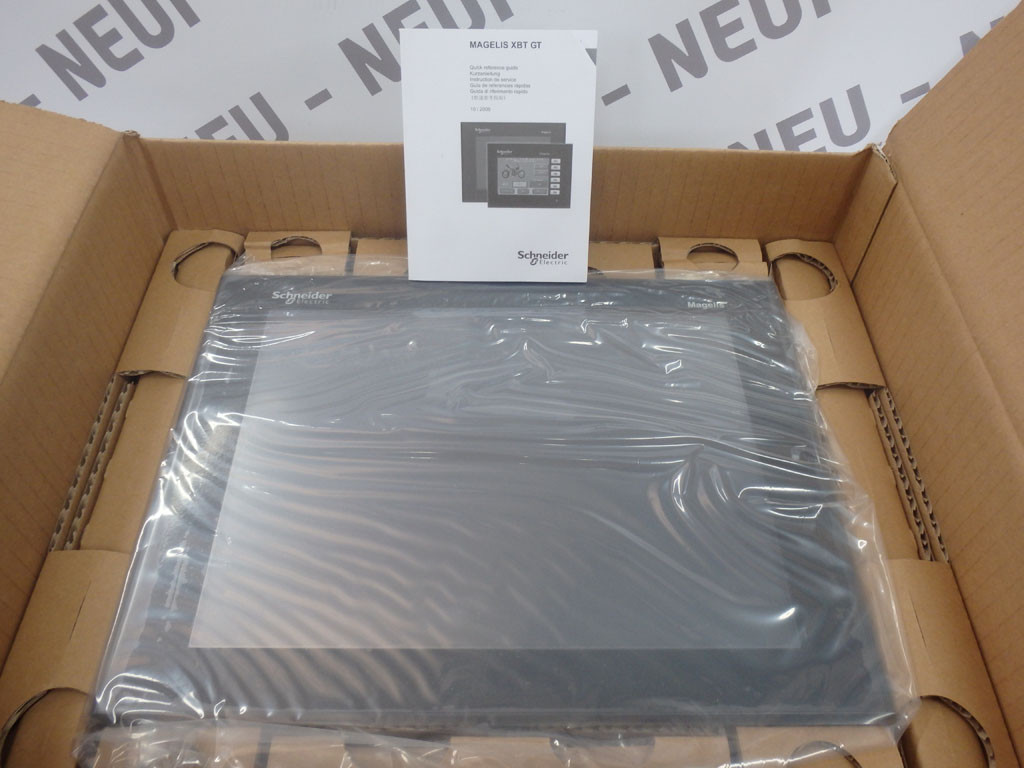 SCHNEIDER  XBT-GT6330