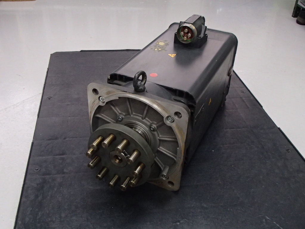 SIEMENS 1FT6136-6AC71-4AA0