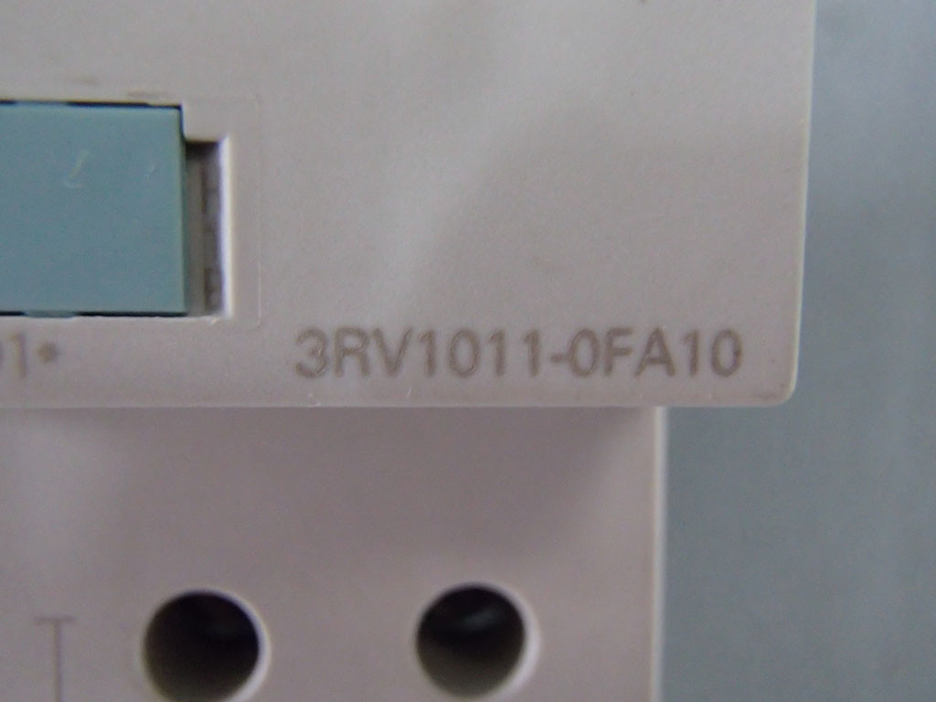 SIEMENS 3RV1011-0FA10