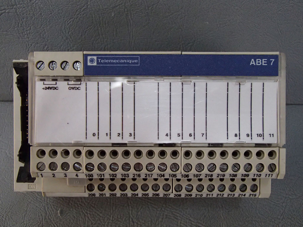 TÉLÉMÉCANIQUE  ABE7-H12R20