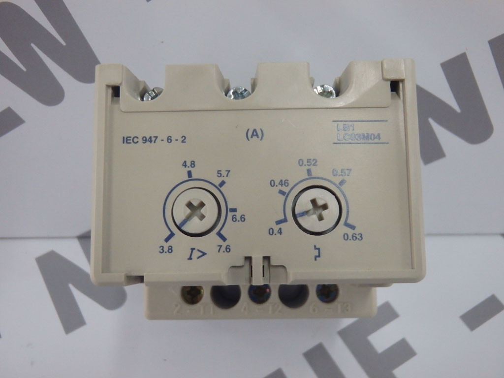 TÉLÉMÉCANIQUE  LB1LC03M04