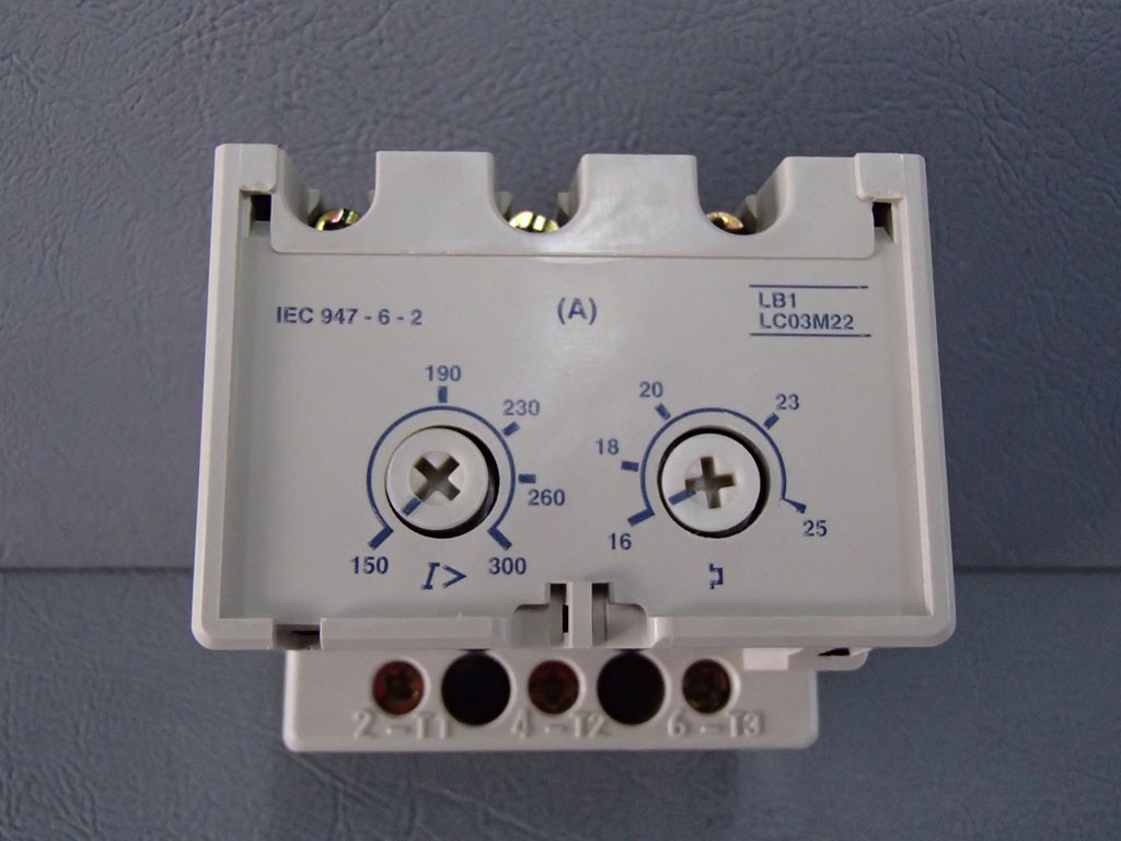 TÉLÉMÉCANIQUE  LB1LC03M22