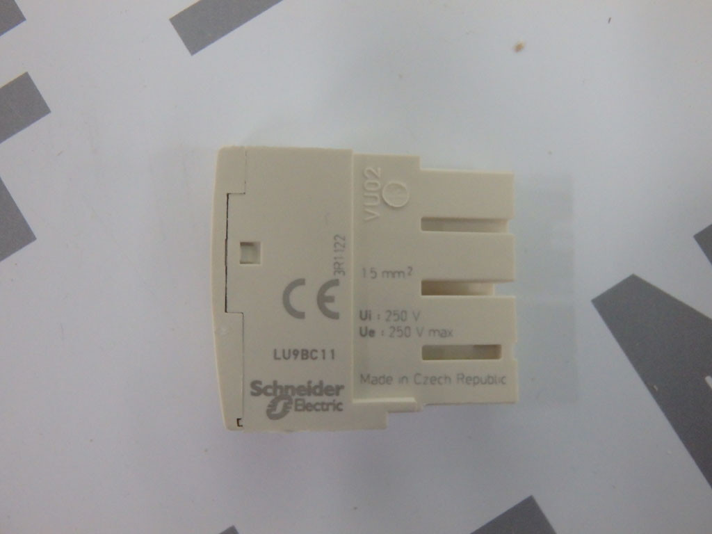 TÉLÉMÉCANIQUE  LUA1C11