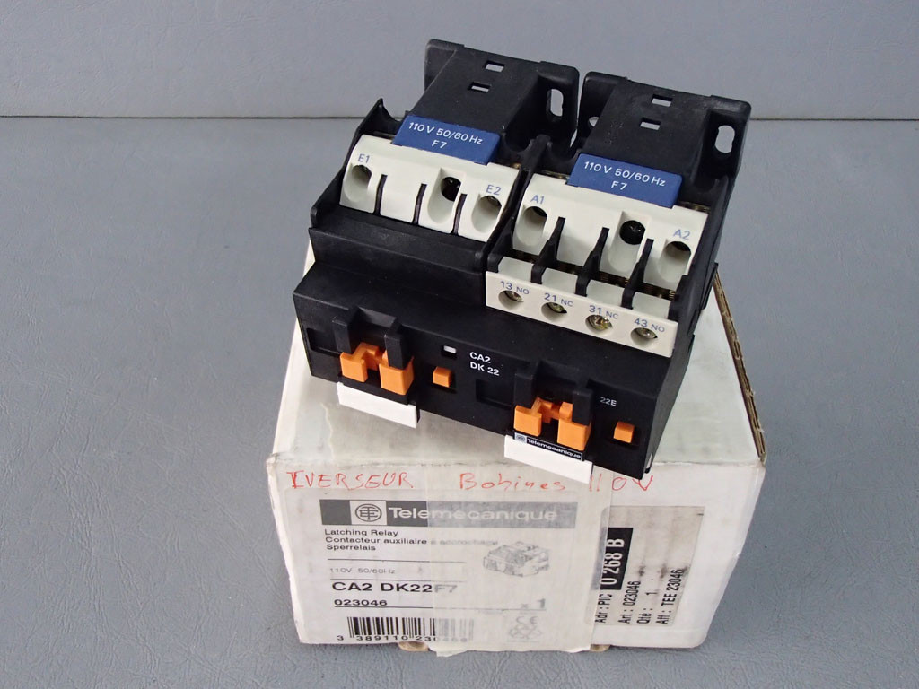 TÉLÉMÉCANIQUE  CA2DK22F7
