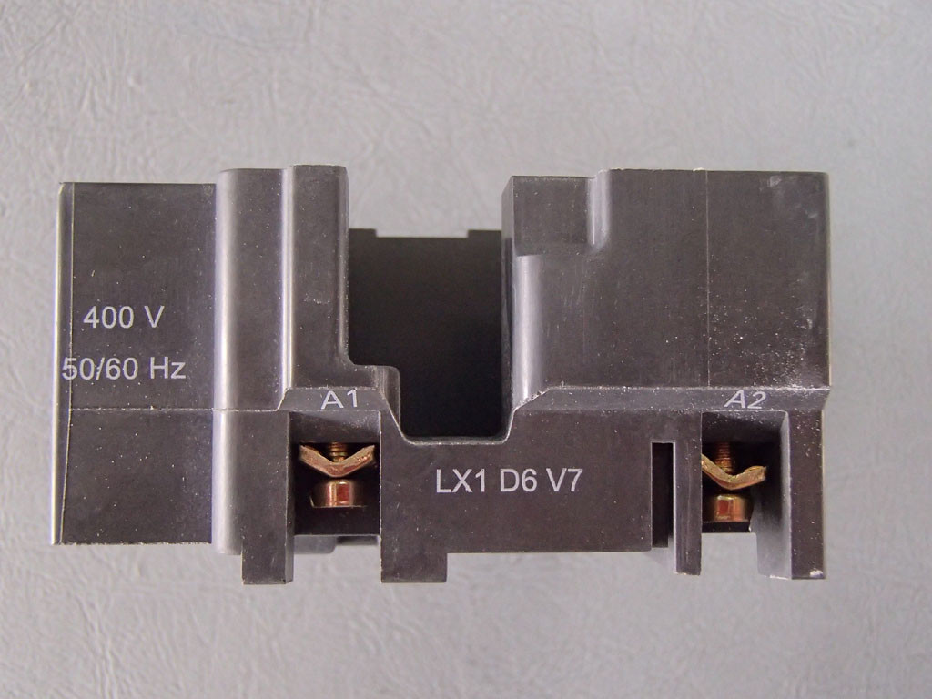 TÉLÉMÉCANIQUE  LX1D6V7