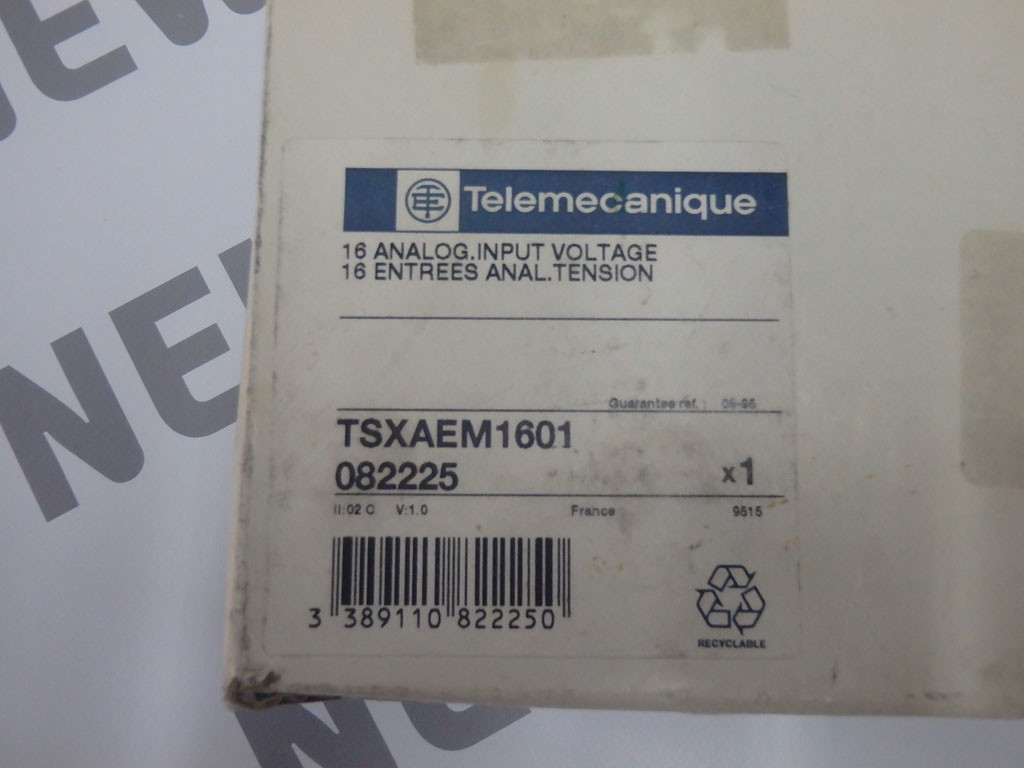 TÉLÉMÉCANIQUE  TSXAEM1601