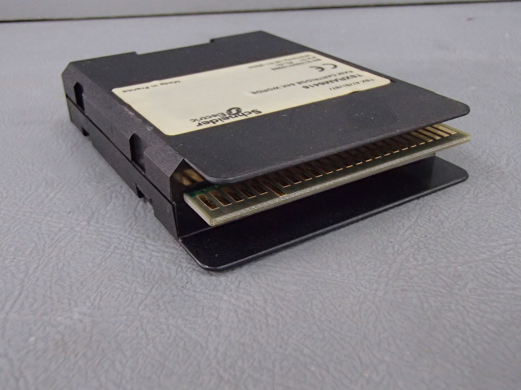 TÉLÉMÉCANIQUE  TSXRAM6416