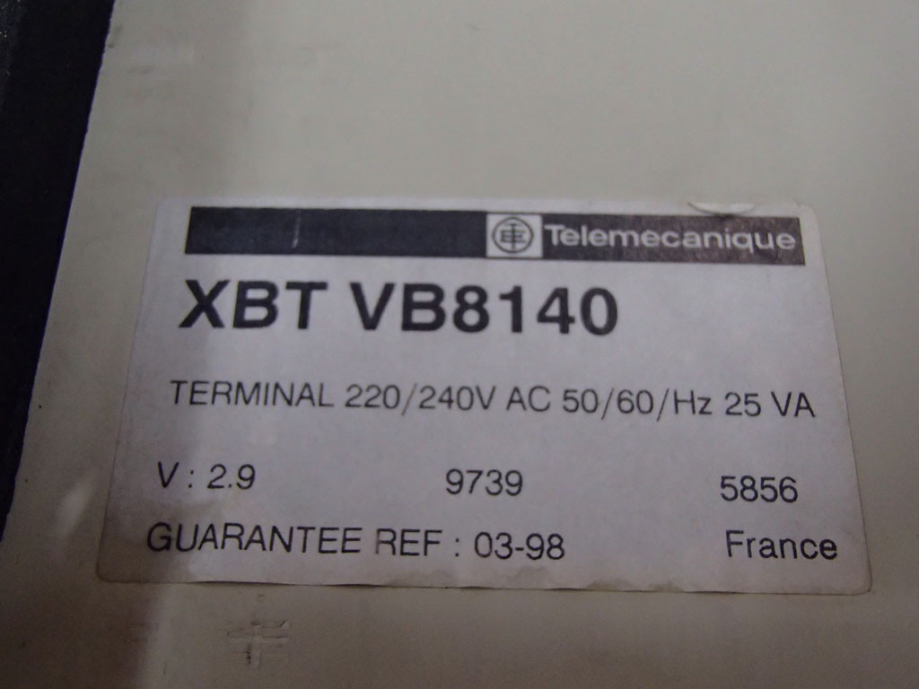 TÉLÉMÉCANIQUE  XBT-VB8140