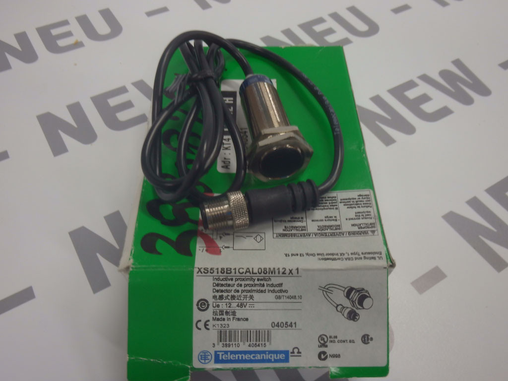 TÉLÉMÉCANIQUE  XS518B1CAL08M12