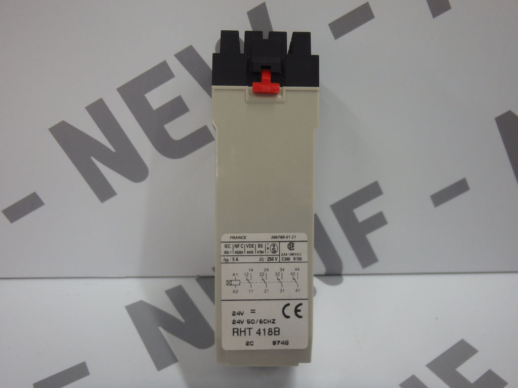 TÉLÉMÉCANIQUE  RHT418B