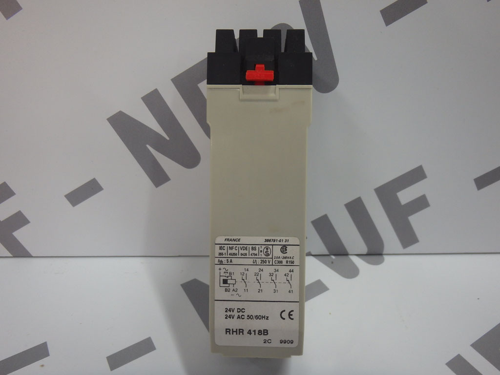 TÉLÉMÉCANIQUE  RHR418B