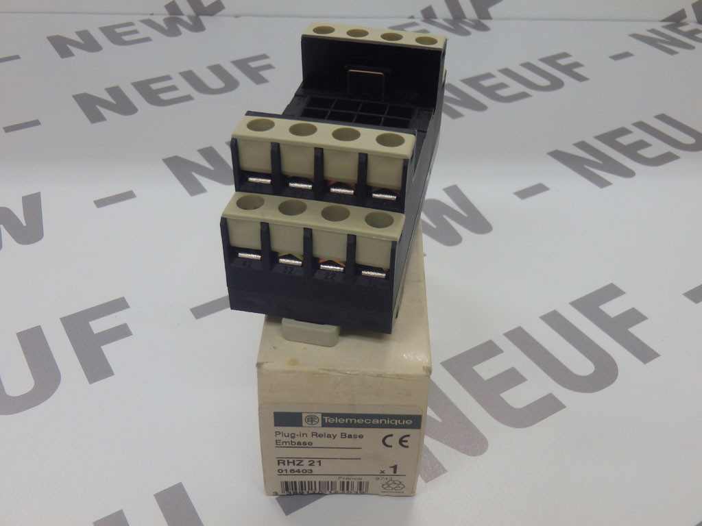 TÉLÉMÉCANIQUE  RHZ21