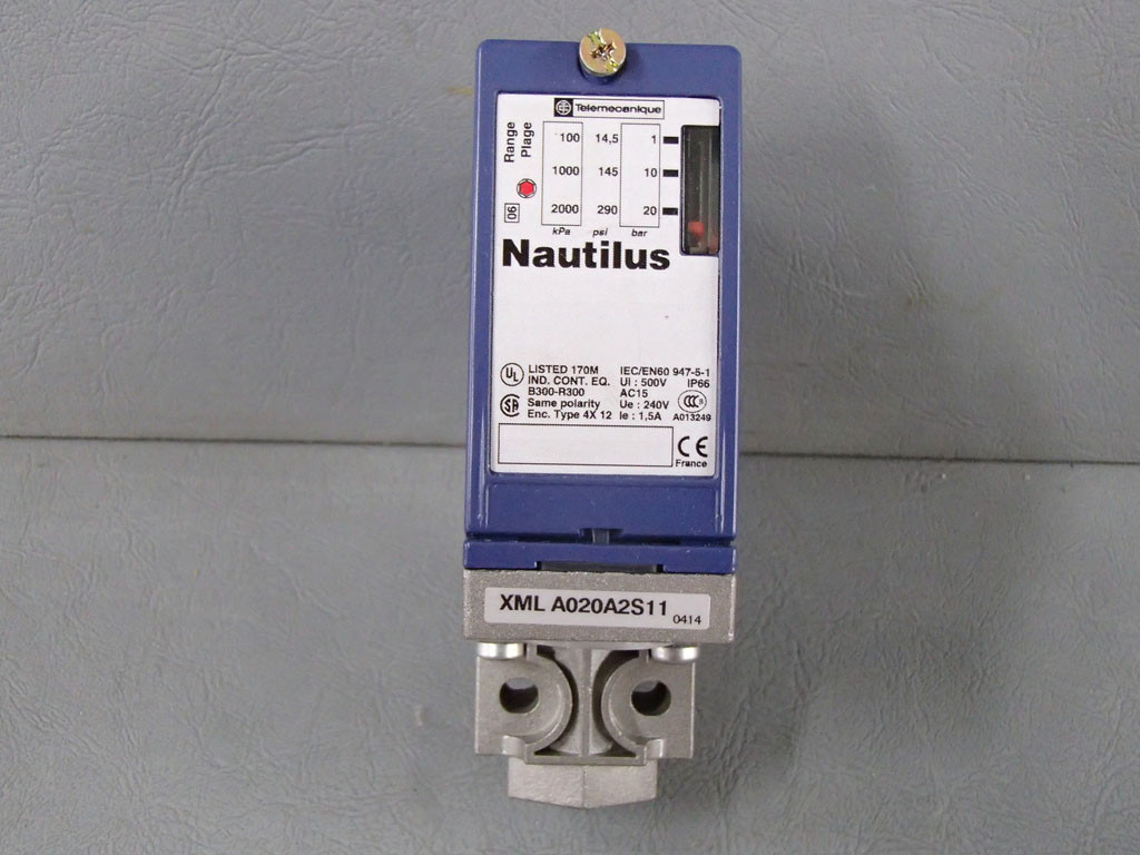TÉLÉMÉCANIQUE  XMLA020A2S11