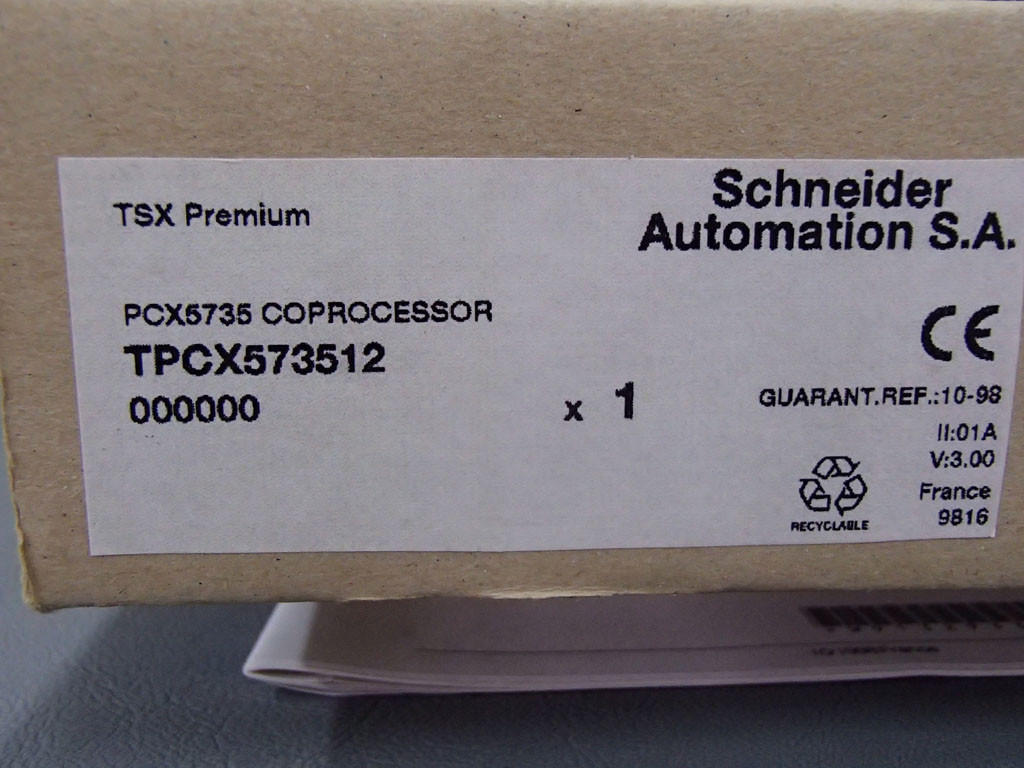 SCHNEIDER  TPCX573512