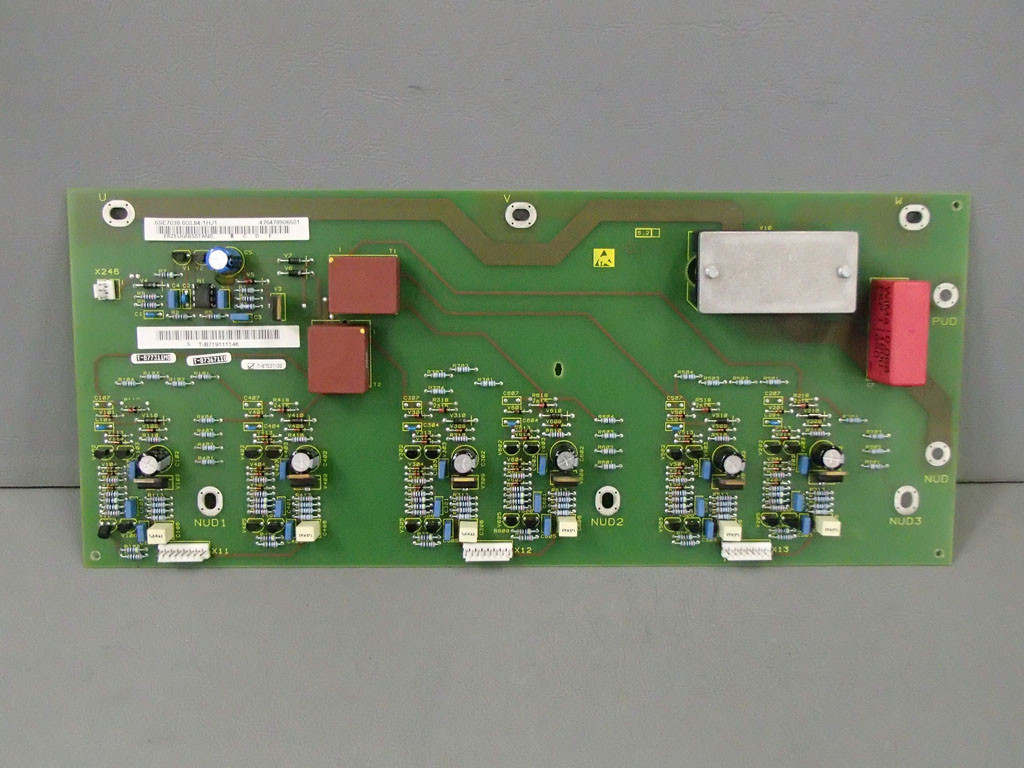 SIEMENS 6SE7038-6GL84-1HJ1