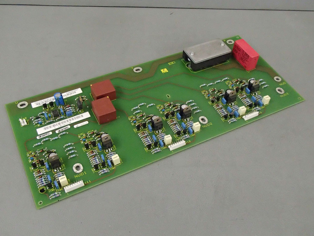 SIEMENS 6SE7038-6GL84-1HJ1