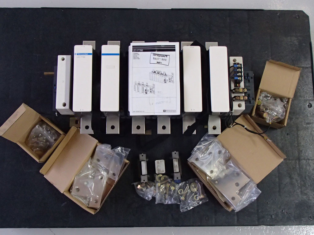 TÉLÉMÉCANIQUE  LC1F780