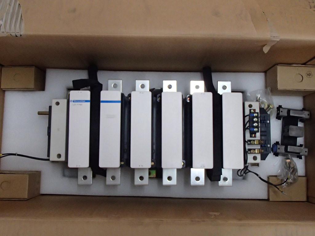 TÉLÉMÉCANIQUE  LC1F780