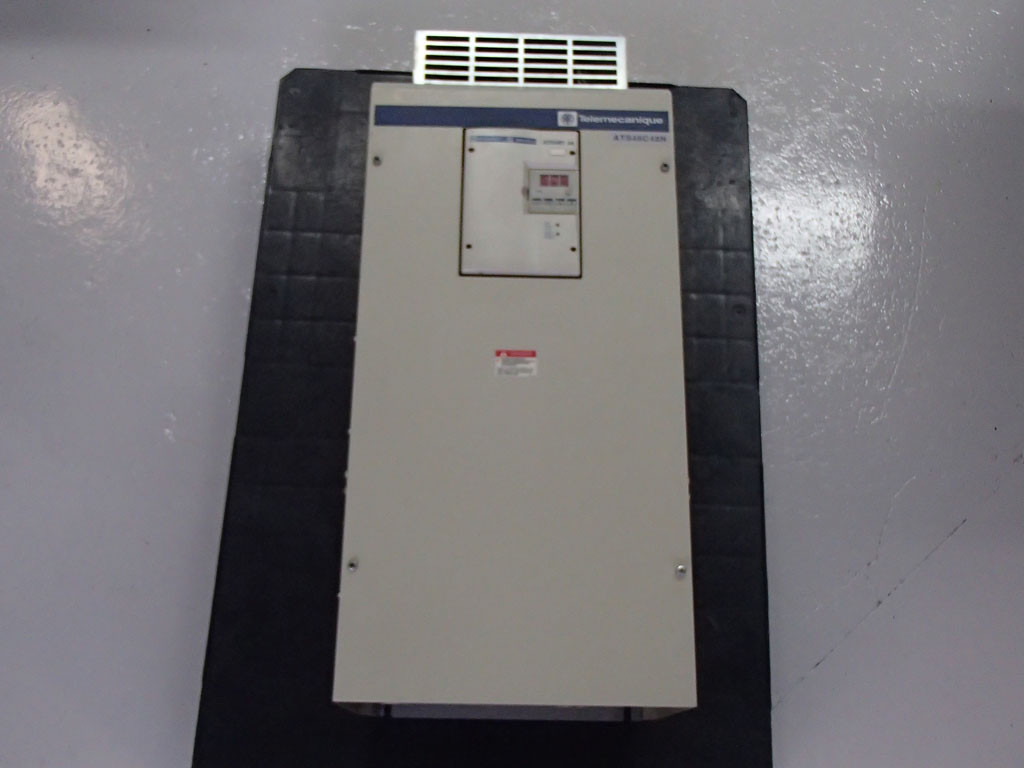 TÉLÉMÉCANIQUE  ATS46C48N
