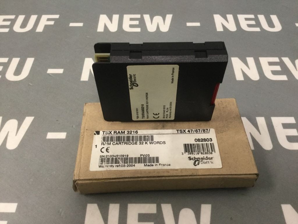 TÉLÉMÉCANIQUE  TSXRAM3216