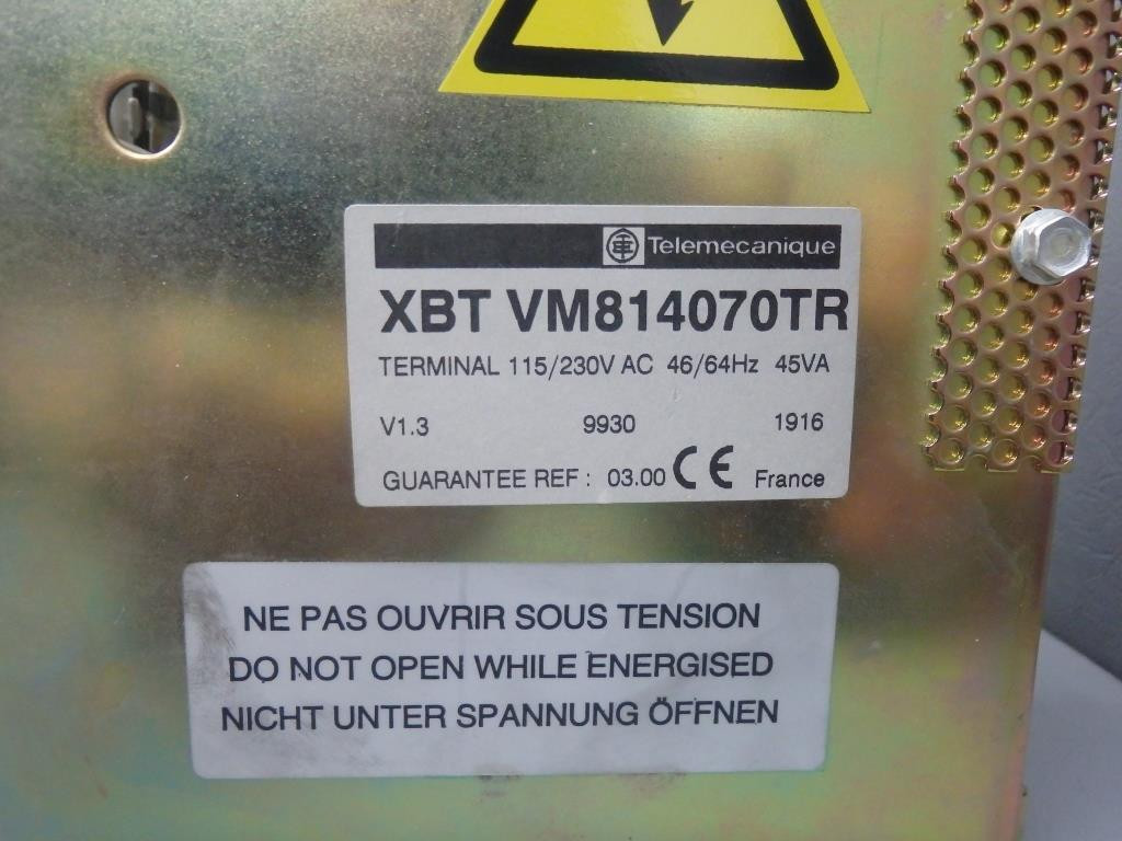 TÉLÉMÉCANIQUE  XBT-VM814070