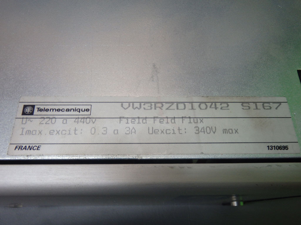 TÉLÉMÉCANIQUE  VW3-RZD1042