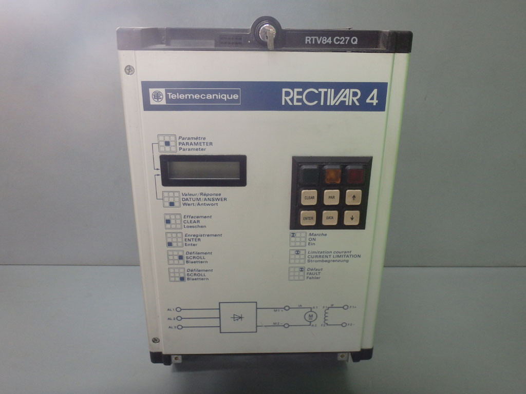 TÉLÉMÉCANIQUE  RTV84C27Q