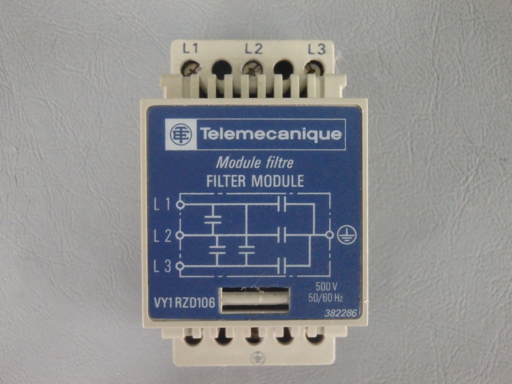 TÉLÉMÉCANIQUE  VY1RZD106