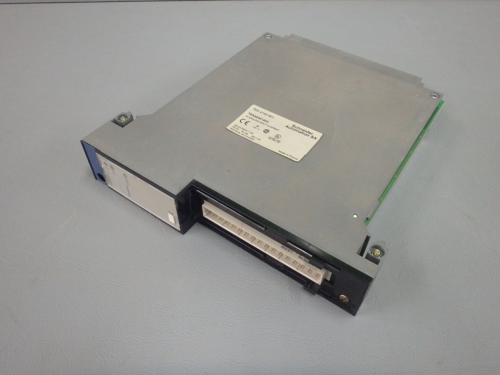 TÉLÉMÉCANIQUE  TSXAEM1602