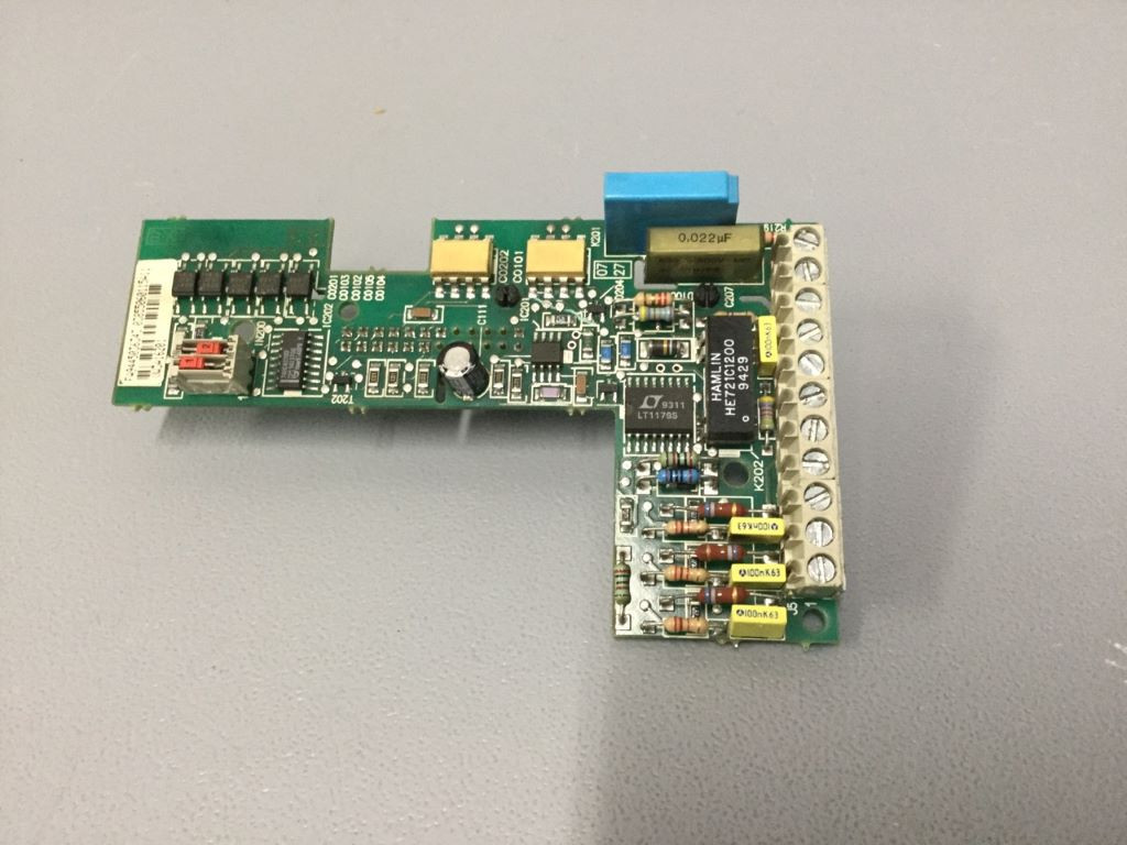 TÉLÉMÉCANIQUE  VW3-A16201