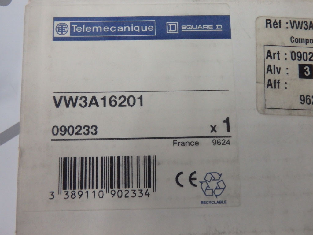 TÉLÉMÉCANIQUE  VW3-A16201