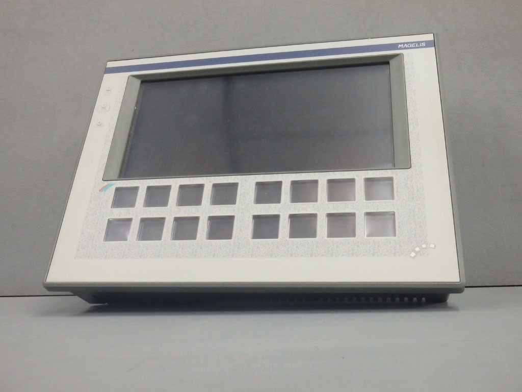 TÉLÉMÉCANIQUE  XBT-FC084510