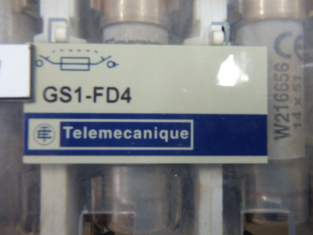 TÉLÉMÉCANIQUE  GS1-FD4