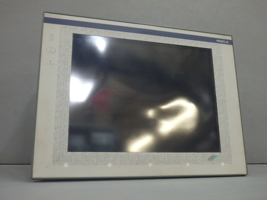 TÉLÉMÉCANIQUE  XBT-F034310