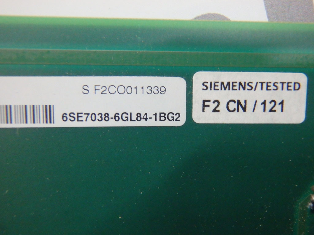 SIEMENS 6SE7038-6GL84-1BG2