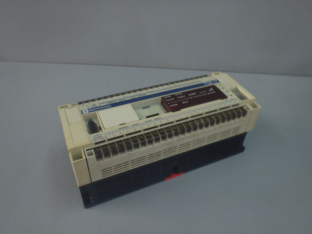 TÉLÉMÉCANIQUE  TSX1713428