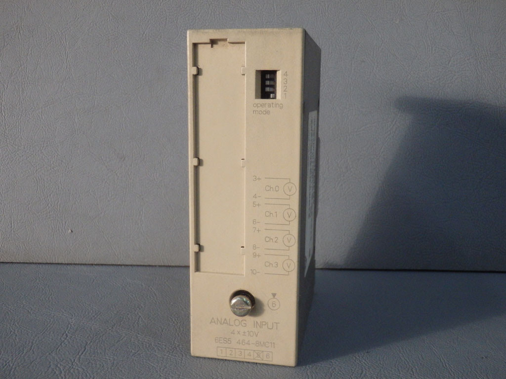 SIEMENS 6ES5464-8MC11