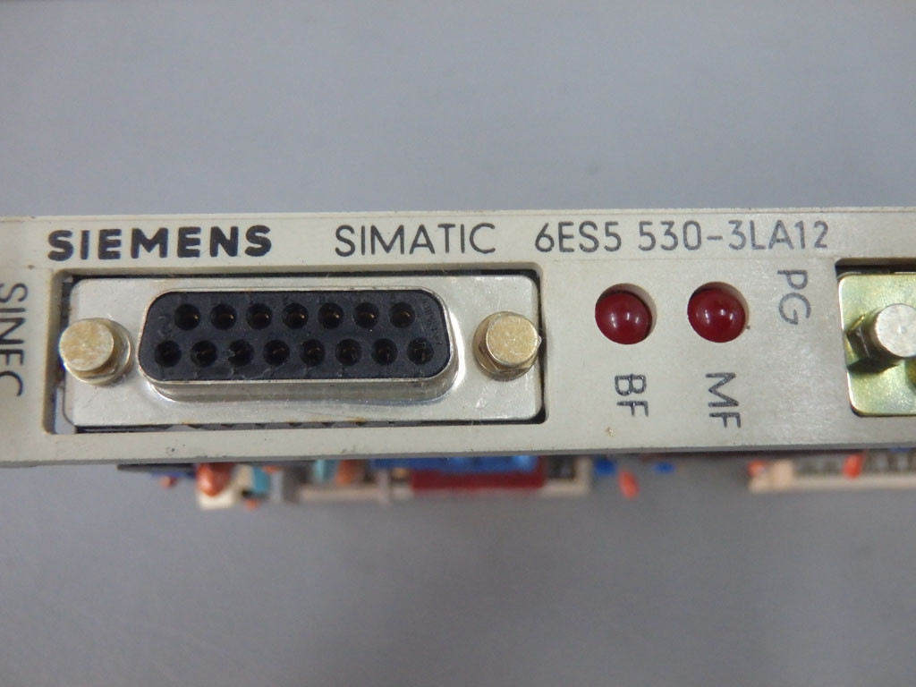 SIEMENS 6ES5530-3LA12