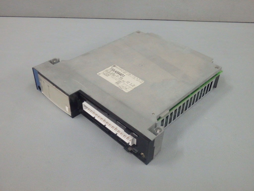 TÉLÉMÉCANIQUE  TSXASR401