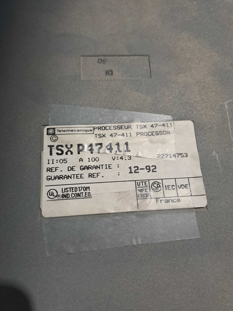 TÉLÉMÉCANIQUE  TSXP47411