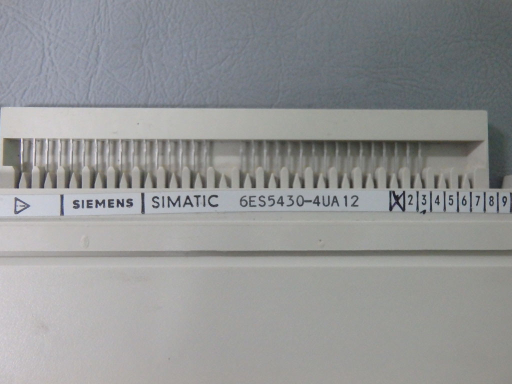 SIEMENS 6ES5430-4UA12