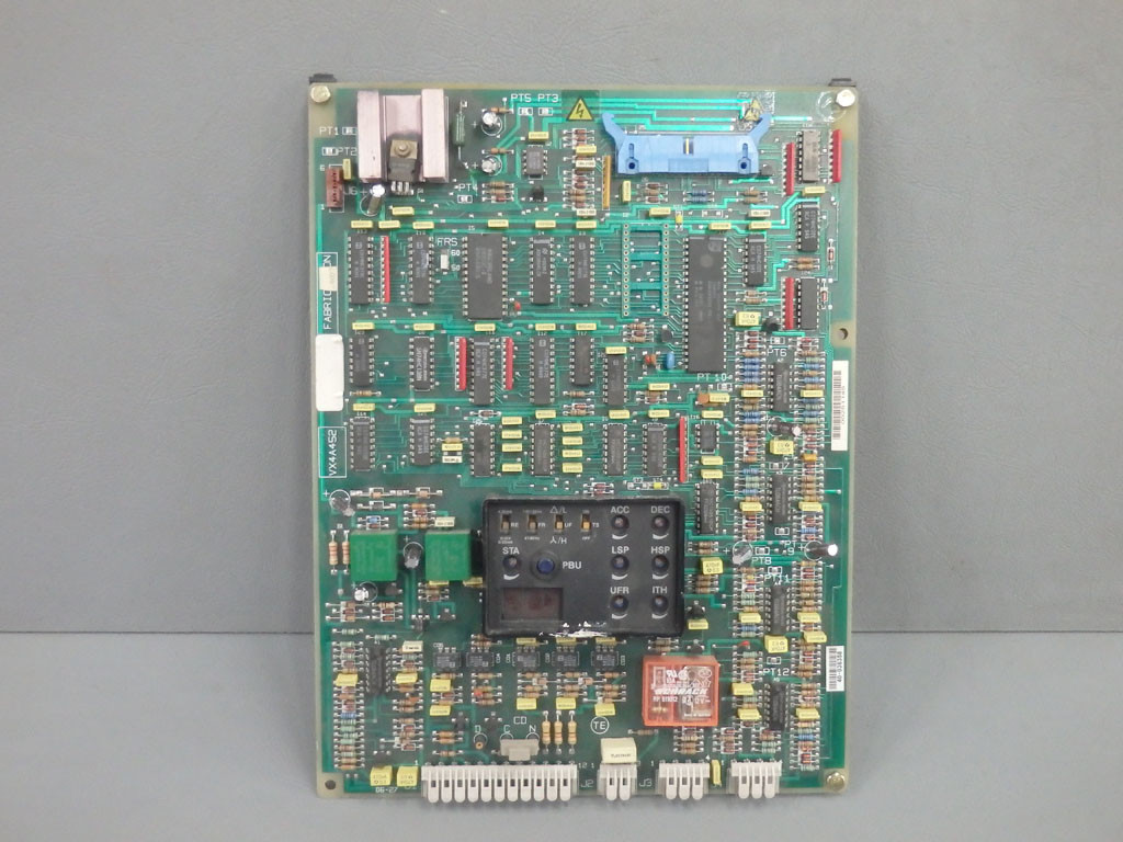 TÉLÉMÉCANIQUE  VX4A452